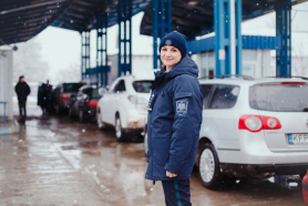 Oamenii continuă să plece. În ultimele 24 de ore, peste 5.300 persoane au ieșit din Republica Moldova